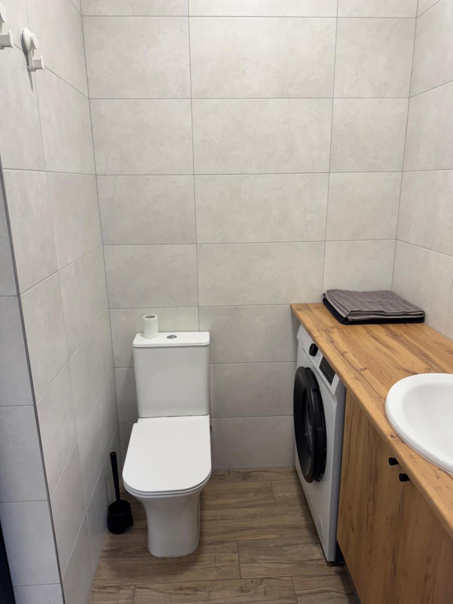 074 Апартаменты Жк Стожары Kiew Exterior foto